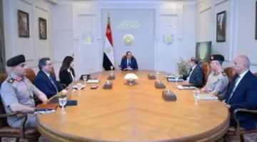 وزيرة الإسكان تستعرض أمام الرئيس السيسى تطورات السكن البديل ارتباطا بقانون الإيجار القديم